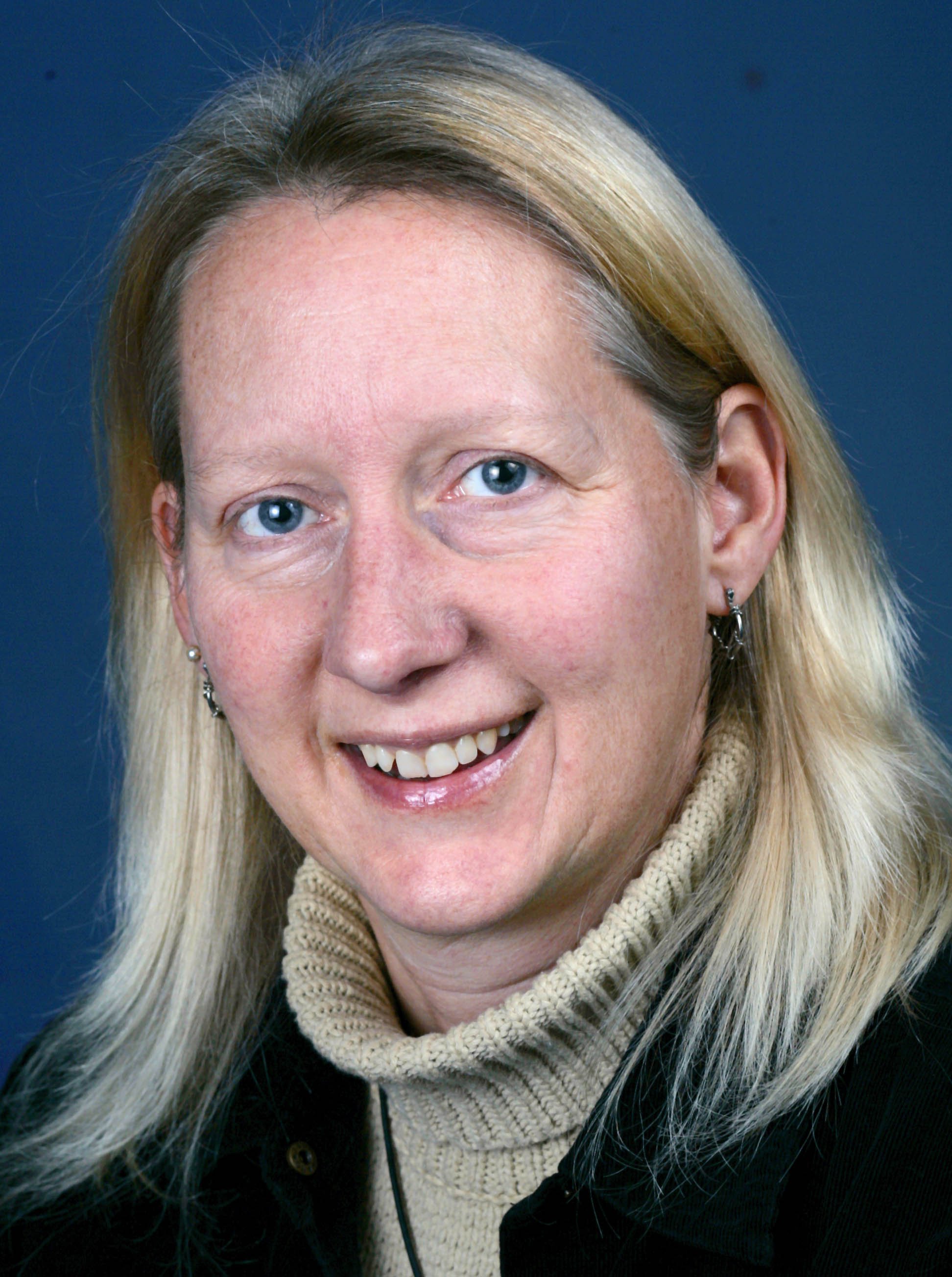 Dee Hall